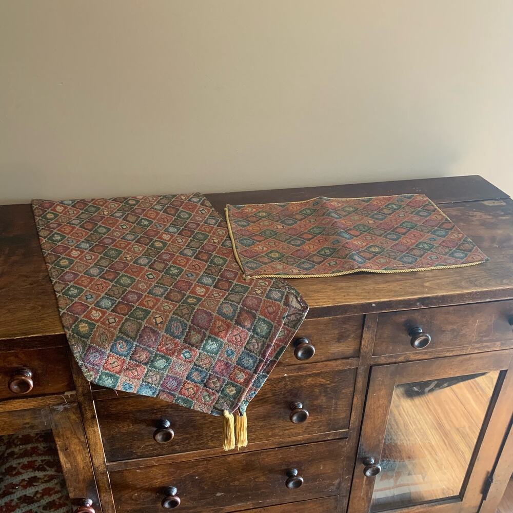 Vintage handmade upholstery woven diamond pattern‎ table runner & placemat